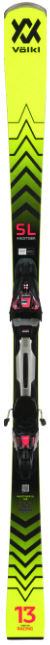 Neongelb-schwarzer Volkl-Ski mit Zickzack-Design und angebrachter schwarzer Bindung.