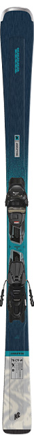 Blaues und weißes Snowboard K2 - DISRUPTION 76 CTI W mit schwarzen Bindungen und geometrischen Mustern.